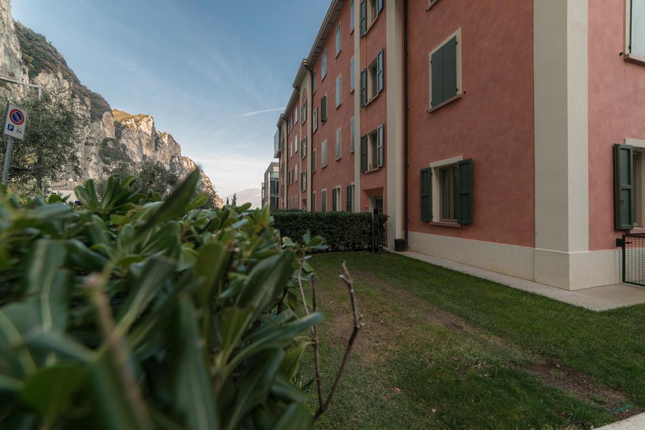 Dv Garda Suite Кампионе-дель-Гарда Экстерьер фото