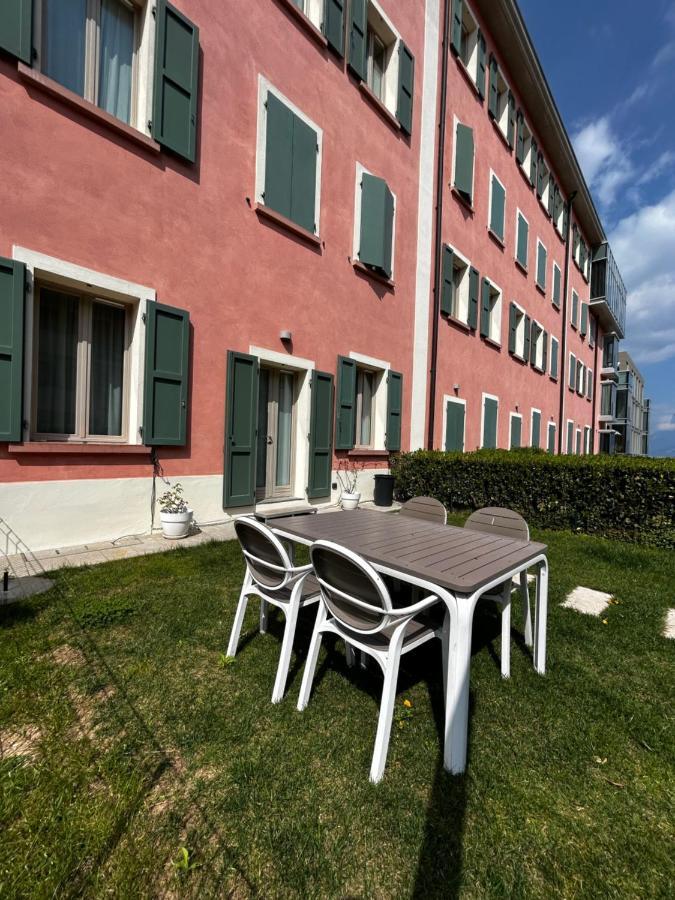 Dv Garda Suite Кампионе-дель-Гарда Экстерьер фото