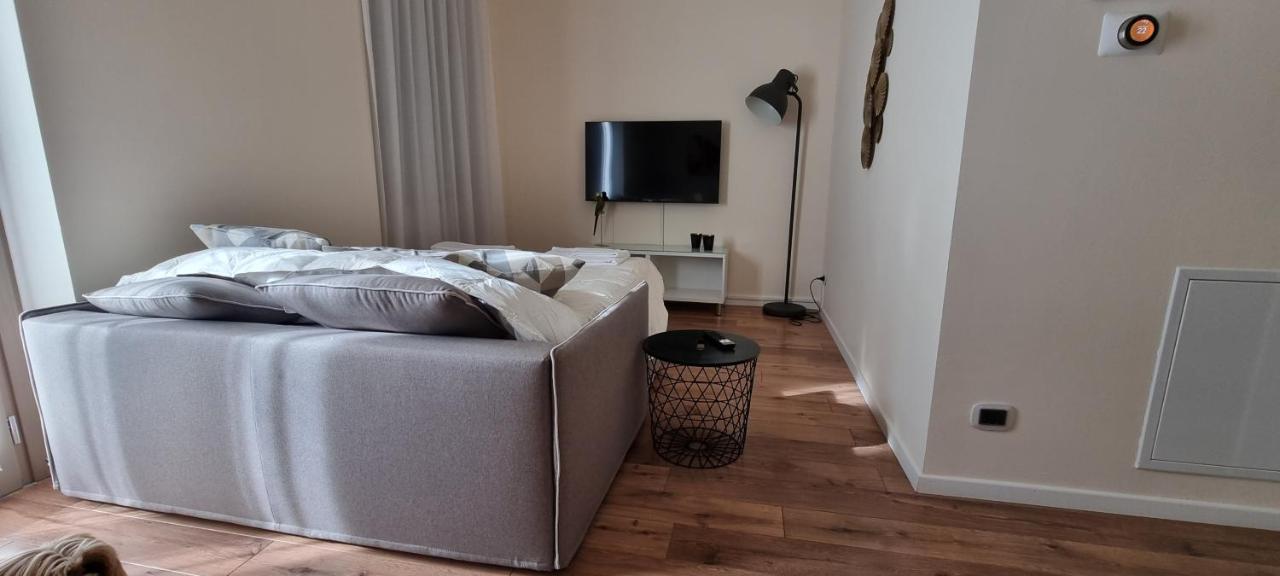 Dv Garda Suite Кампионе-дель-Гарда Экстерьер фото